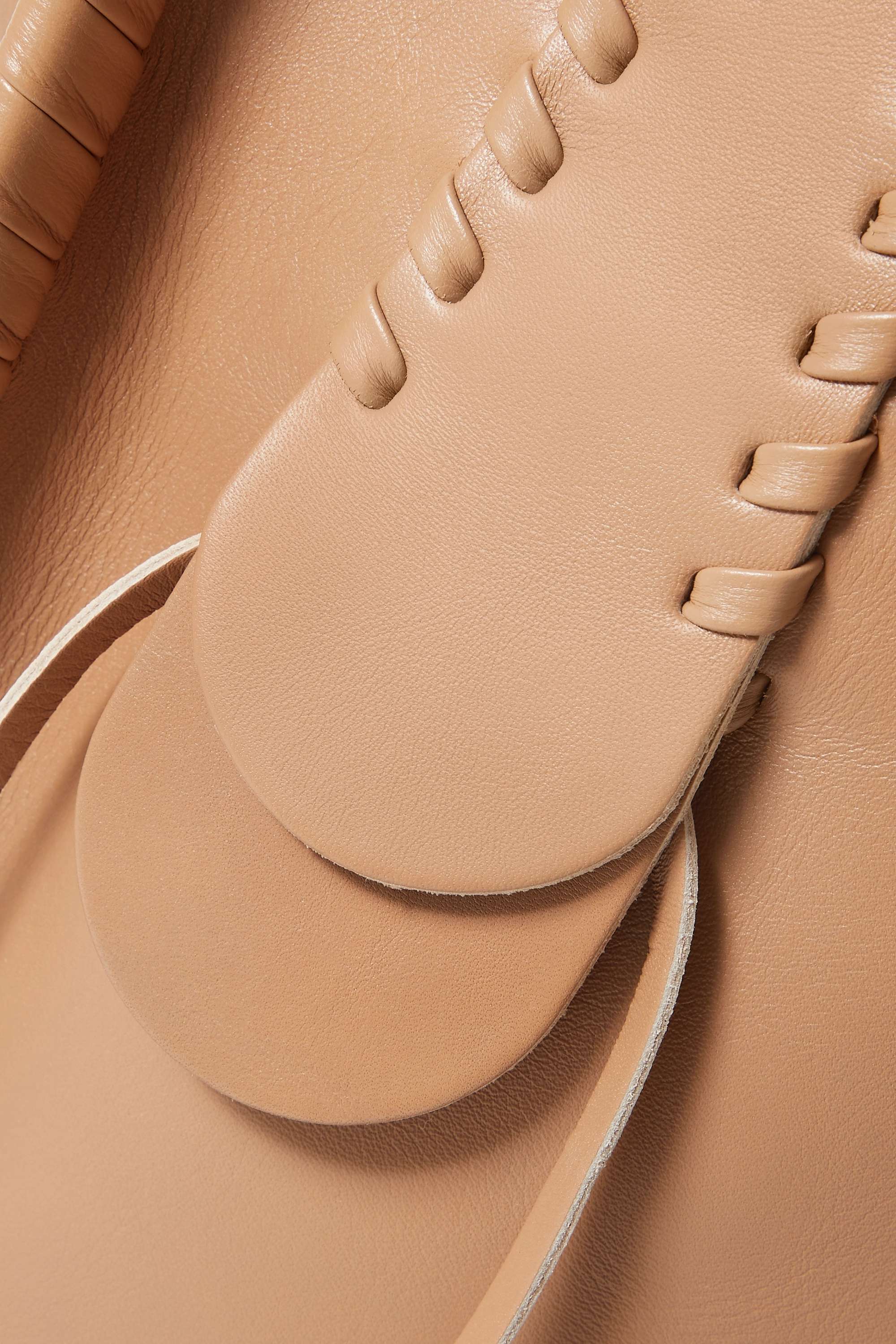 끌로에 / 모니 토트백 미디엄 베이지 CHC22AS561H89 26X STK - CHLOE