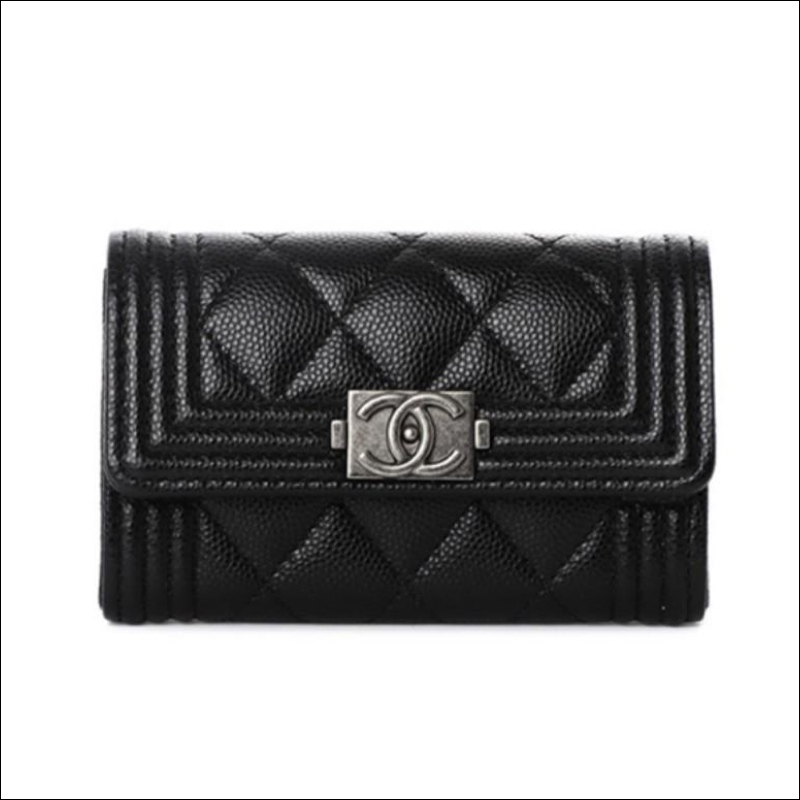  샤넬 보이 캐비어 플랩 카드지갑 루테늄 메탈 블랙 A80603 MRK - CHANEL