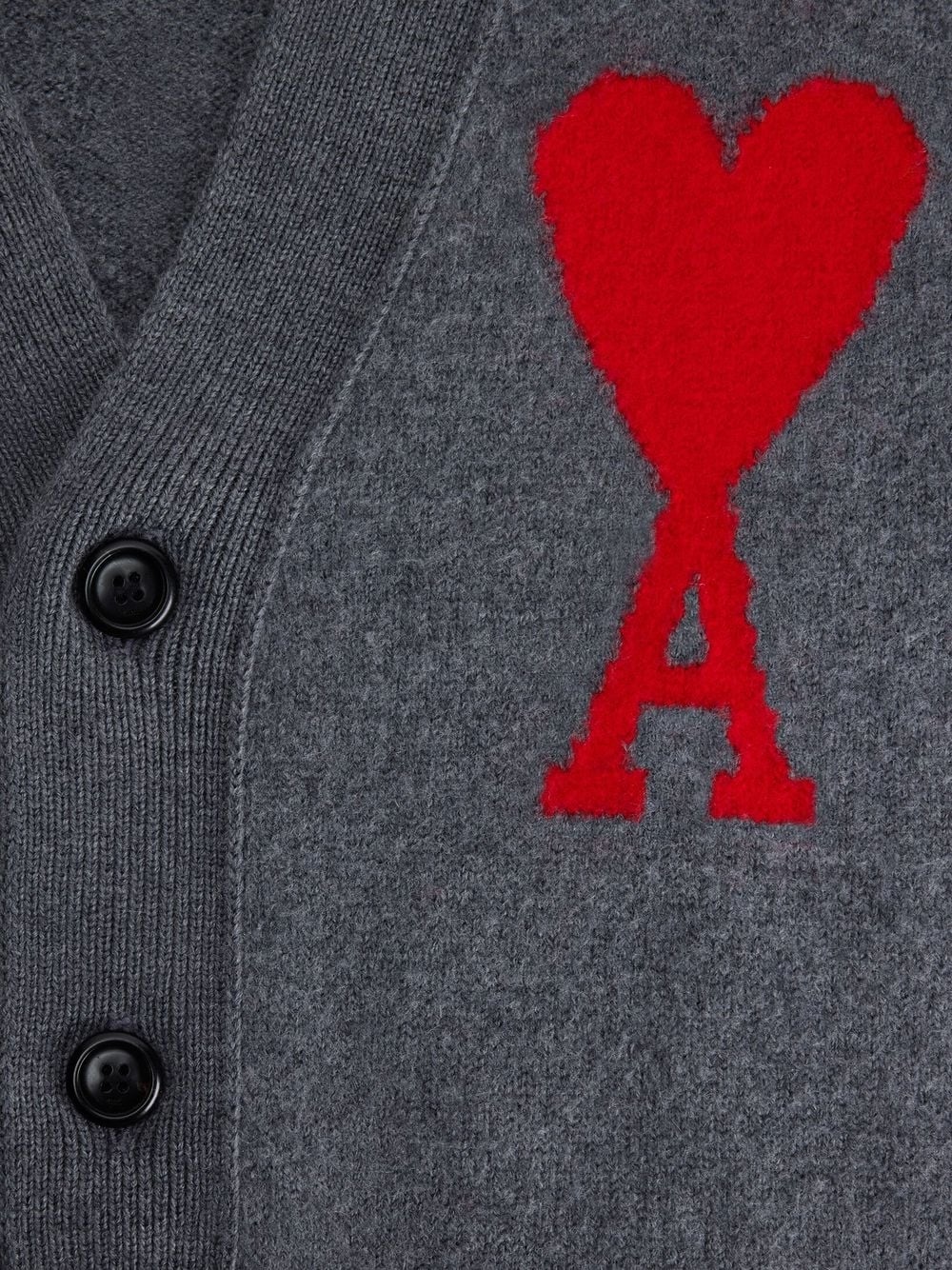 아미 / 남성 레드 하트 로고 가디건 헤더그레이 UKC002 018 084 STK - AMI