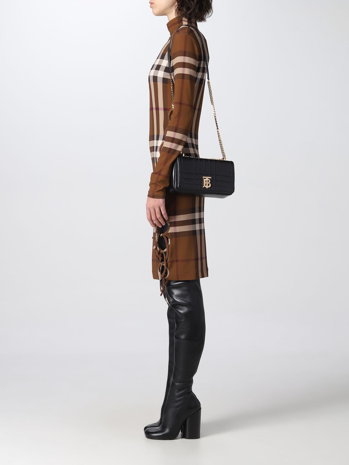 버버리 / 롤라 스몰 퀼팅 숄더백 블랙 8059509 A1189 STK - BURBERRY