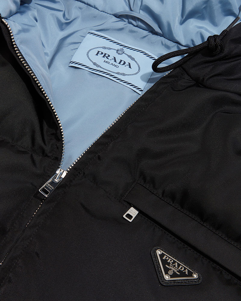 프라다 / 여성 개버딘 후드 리나일론 쇼트 다운 자켓 블랙 29B408 11C9 F0002S 222 STK - PRADA