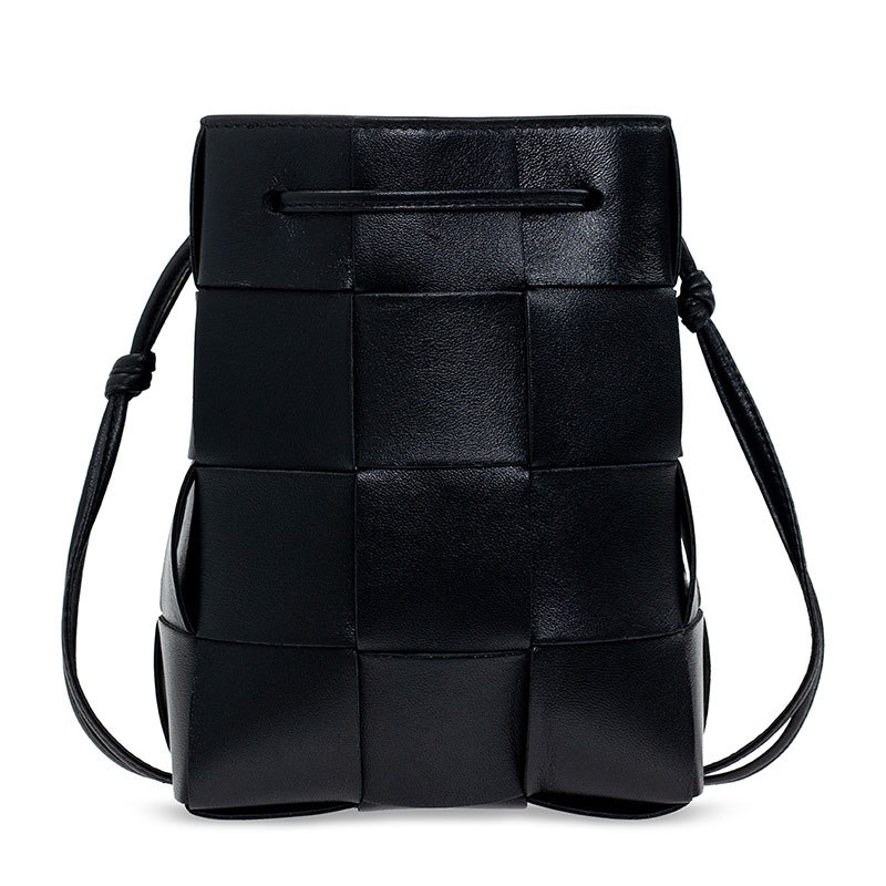 보테가 베네타 / 스몰 카세트 크로스바디 버킷백 블랙 680218 VCQC4 8425 STK