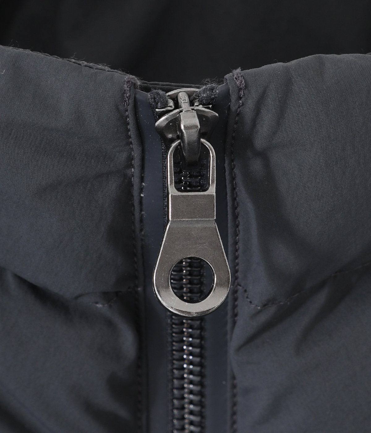 스튜디오 니콜슨 / 여성 에코 다운 베스트 베스 플린트 SNW 1037 FLINT STK - STUDIO NICHOLSON