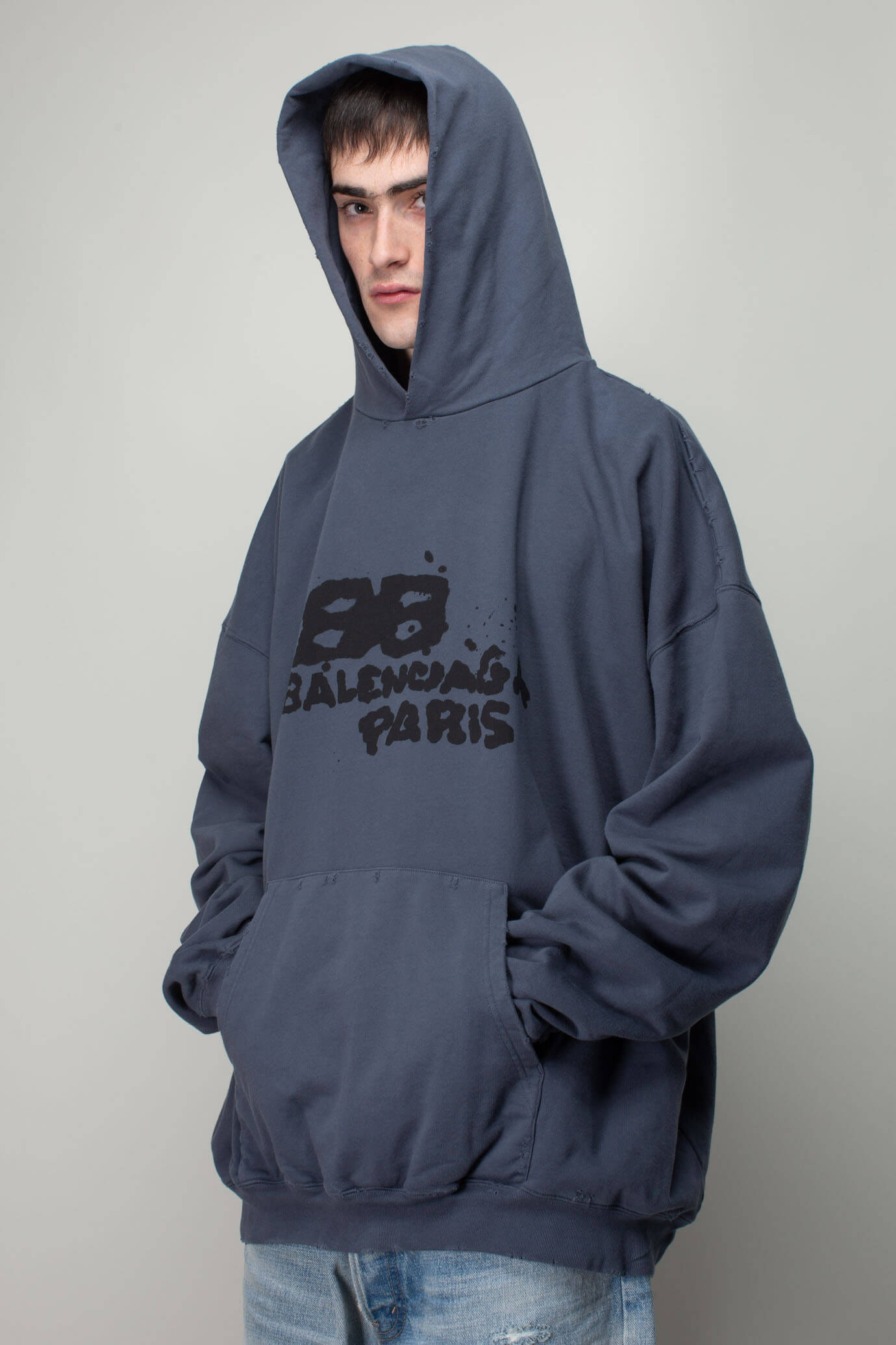 발렌시아가 / 남성 그래피티 로고 후디 네이비 620973 TNVQ1 4183 STK - BALENCIAGA