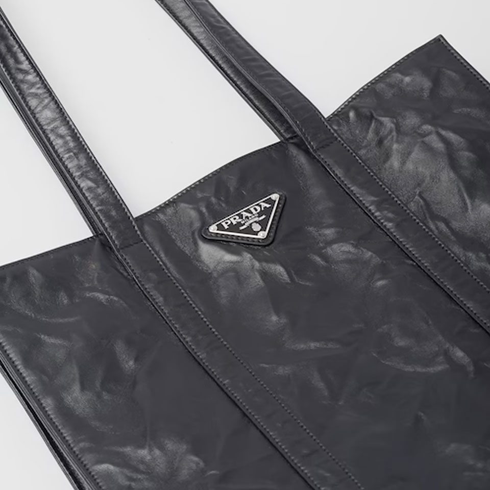 프라다 / 링클 나파 스몰 토트백 블랙 1BG459 UVL F0002 V OOO STK - PRADA