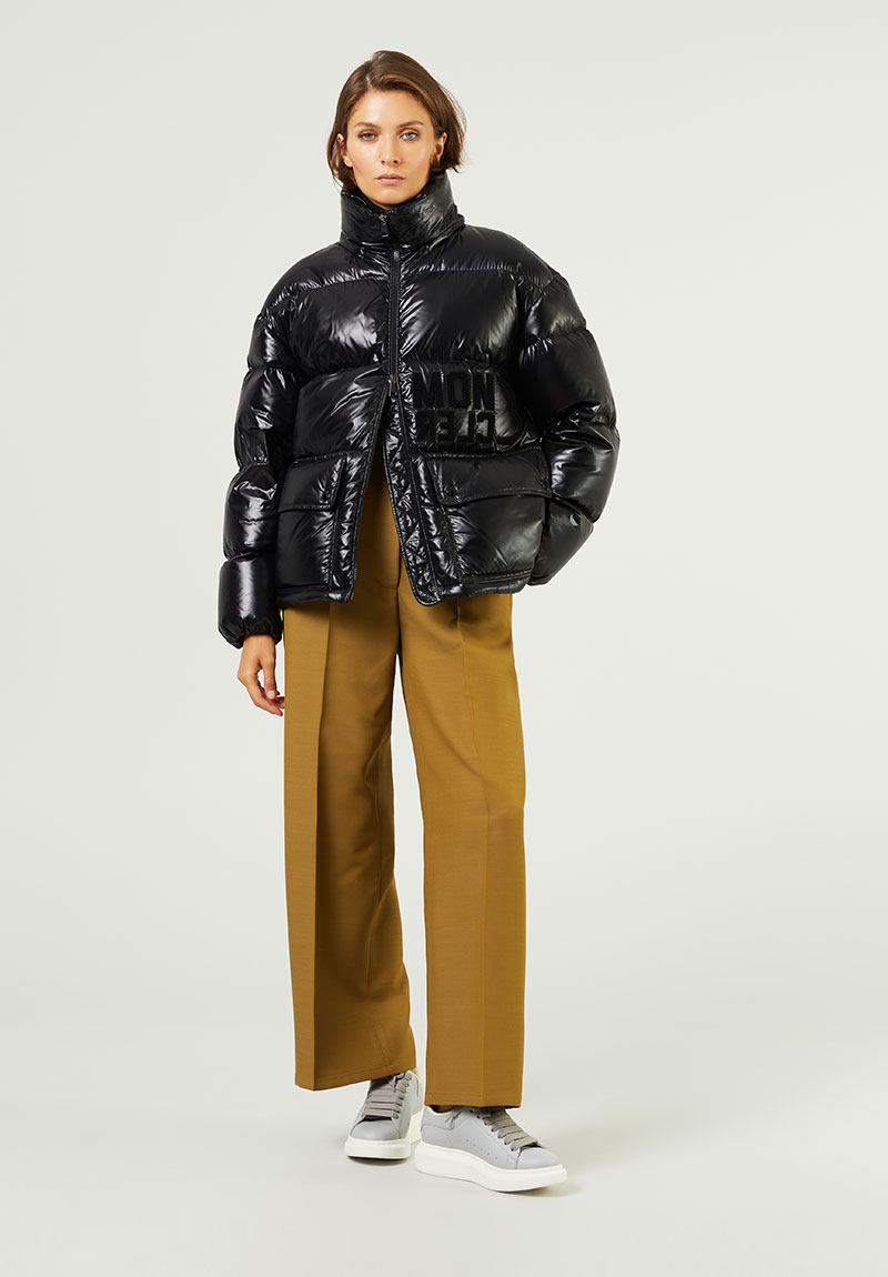 몽클레어 / 여성 아바예 다운 자켓 블랙 1A00063 68950 999 STK - MONCLER