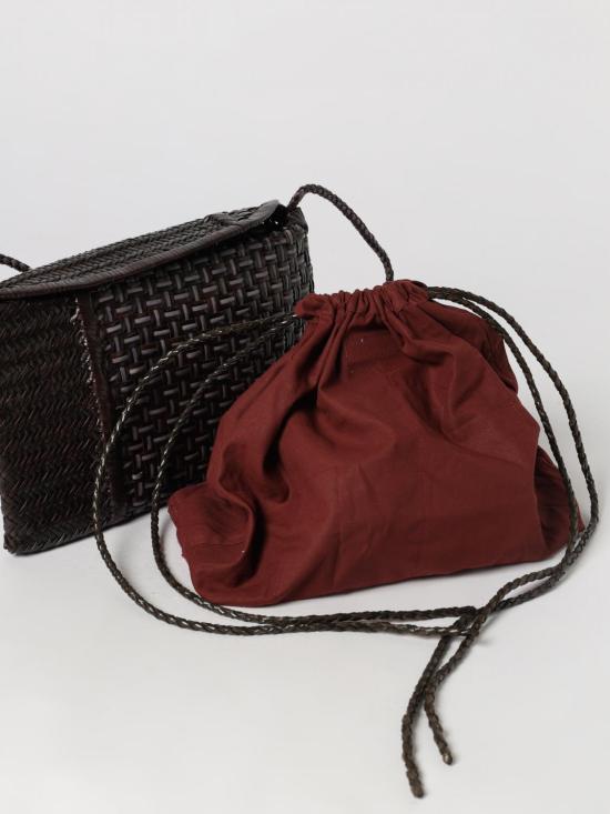 26FW 비페라 크로스백 PILLOW PATCH MIZ 145 Brown - VIPERA
