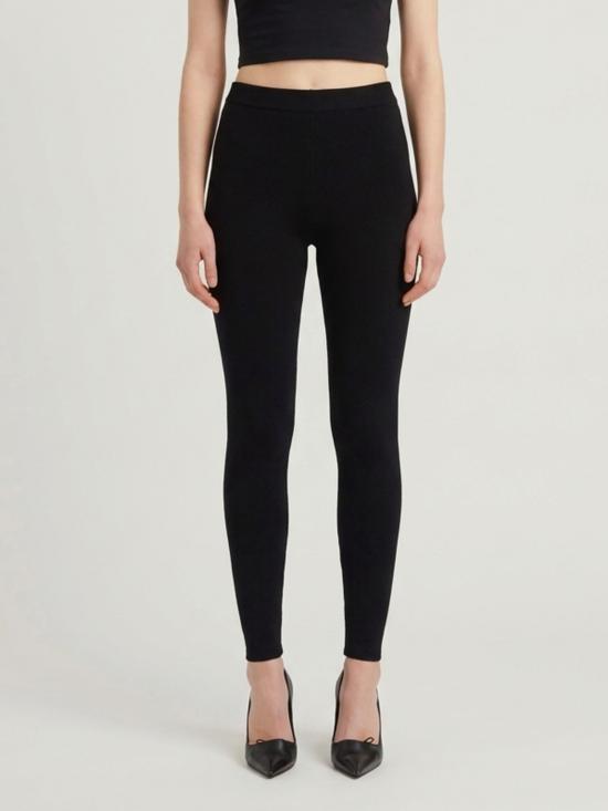 26FW 발렌시아가 레깅스 A0094O BLACK