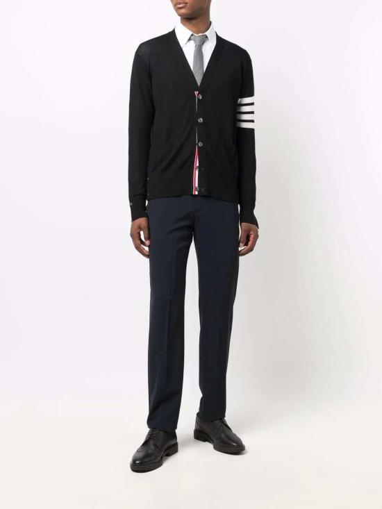 26FW 톰브라운 4바 서스테이너블 파인 메리노 울 클래식 가디건 MKC002AY1014 BLACK001 - THOM BROWNE