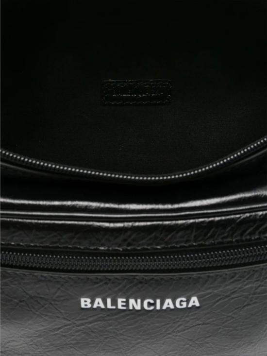 26FW 발렌시아가 익스플로러 벨트백 529550 BLACK - BALENCIAGA