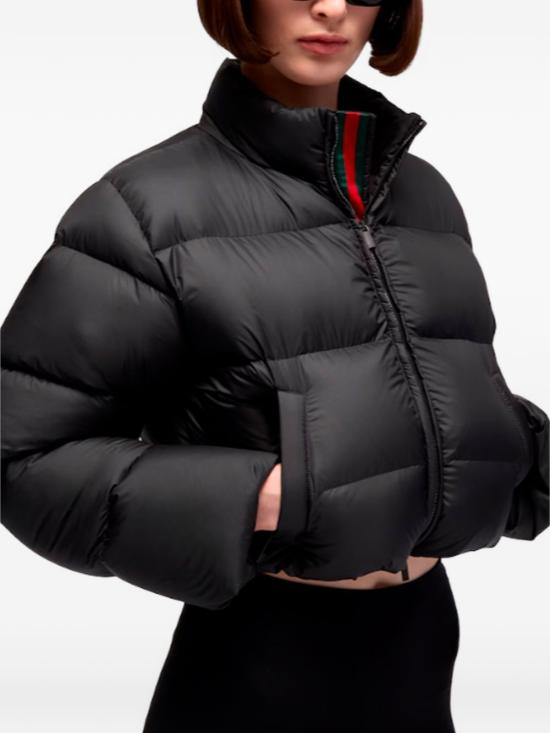 26FW 구찌 하이넥 크롭 패딩 재킷 A00917 ZAVMJ1000 BLACK - GUCCI