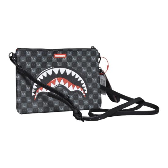 26FW 스프레이그라운드 클러치/파우치 910B9318NSZ SCACCHINERO - SPRAYGROUND