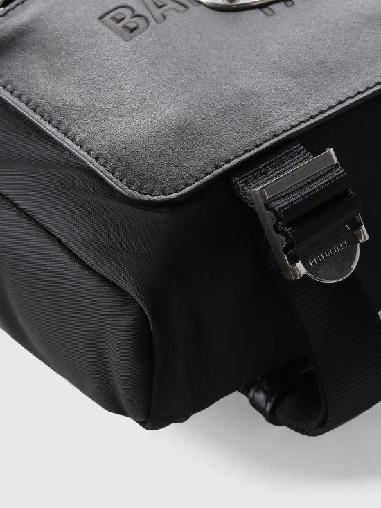 26FW 발렌시아가 크로스백 A000HG2ACPU 1000 Black - BALENCIAGA