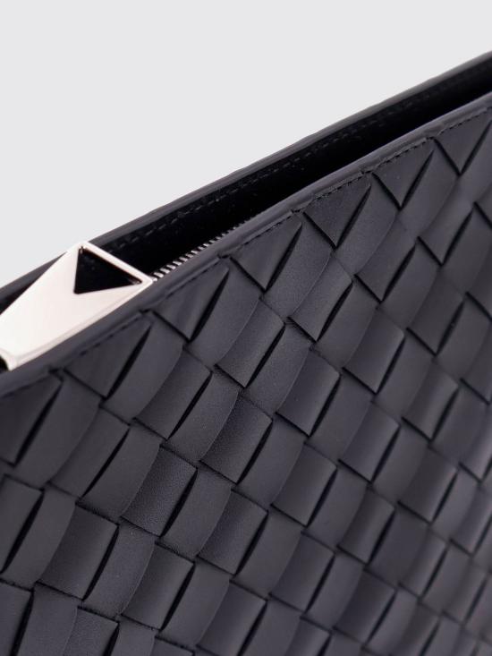 26FW 보테가베네타 인트레치아토 하프 지퍼 파우치 607479VCPQ5 1225 Black - BOTTEGA VENETA