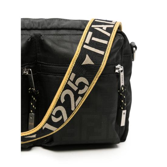 26FW 펜디 숄더백 B12N 7VA695 F0QA1 BLACK - FENDI