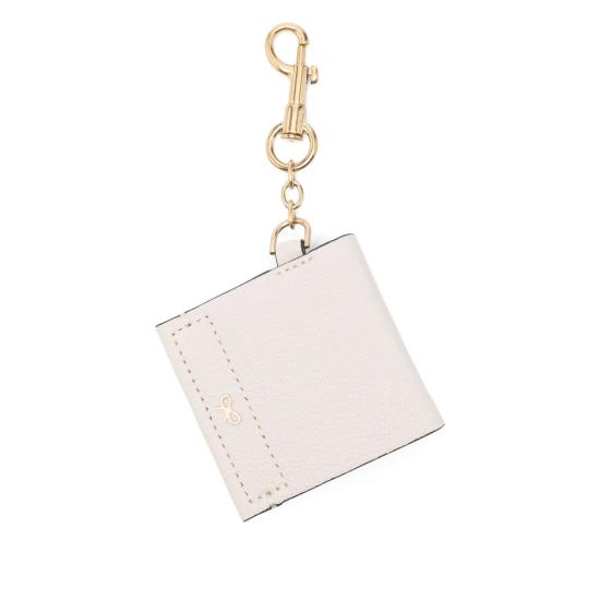 27SS 안야힌드마치 키링 199469 SS250182 CHALK NEUTRALS - ANYA HINDMARCH