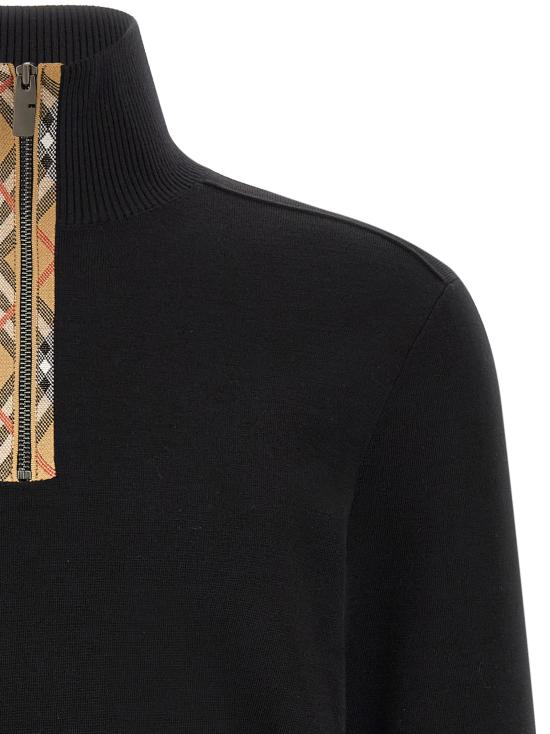 26FW 버버리 체크 트리밍 울 하프 지퍼 스웨터 체크 트리밍 울 하프 지퍼 스웨터 8134851BLACK - BURBERRY