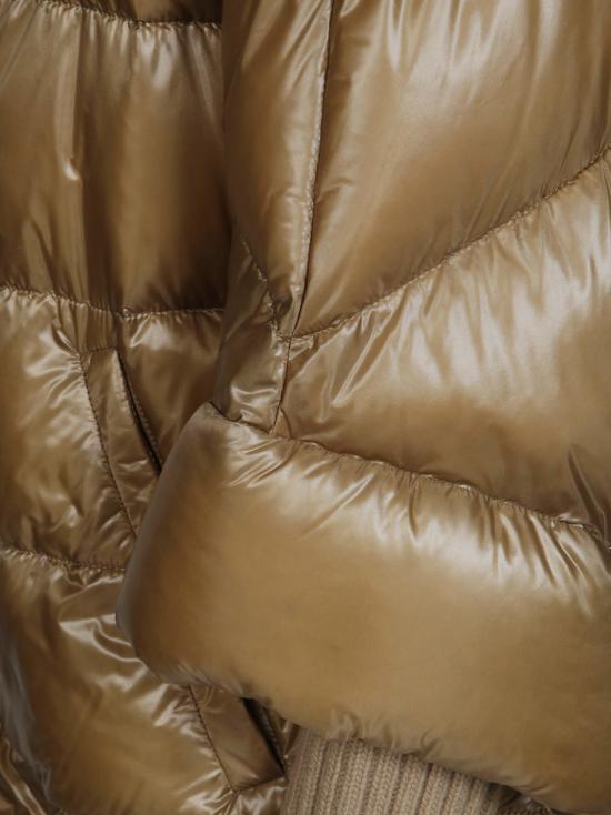 26FW 에르노 하이넥 퀼팅 케이프 다운 재킷 PI002256D12017Z 2157 BEIGE - HERNO