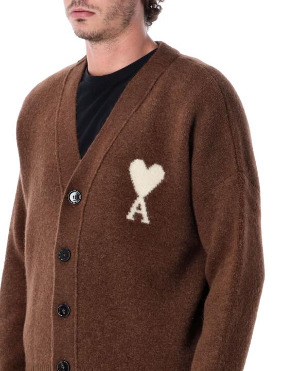 26FW 아미 빅 하트 로고 알파카 니트 가디건 UKC365KN0135A362 Brown - AMI