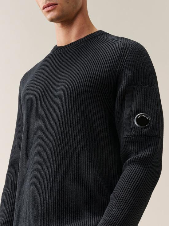 26FW 씨피 컴퍼니 풀 립 코튼 나일론 렌즈 크루넥 스웨터 21CMKN101A006608A999 NERO - C.P. COMPANY