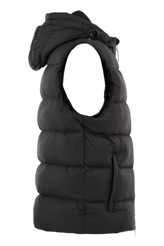 26FW 케이프 혼 베스트 D1544 500 BLACK - CAPE HORN