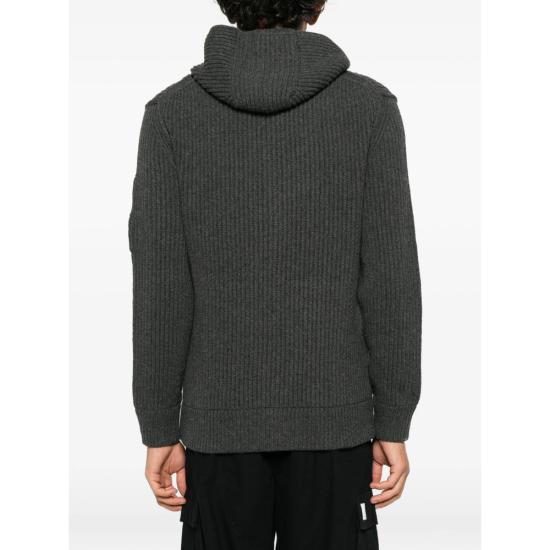 26FW 씨피 컴퍼니 니트웨어 MKN106A11 0149A 978 GREY - C.P. COMPANY