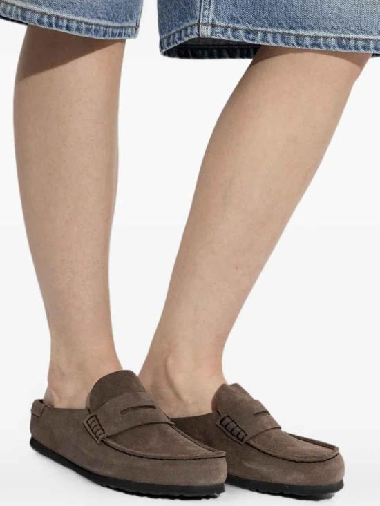 26FW 버켄스탁 나폴리 랩드 내로우 뮬 1029712CONCRETEGRAY BROWN - BIRKENSTOCK