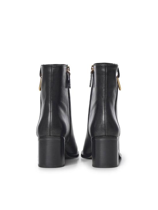 26FW 코치넬리 부츠 E4V6E310101001 BLACK - COCCINELLE
