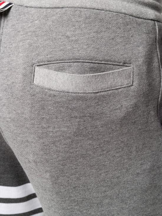 26FW 톰브라운 트레이닝/조거 팬츠 MJQ008F 00535 982 TONAL GREY DOM - THOM BROWNE