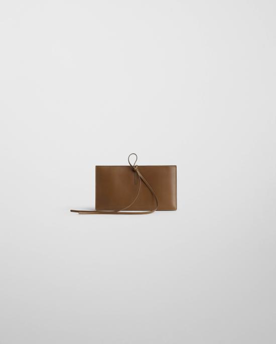 26FW 피비 파일로 클러치/파우치 EB14 LT0246822CMS CAMEL