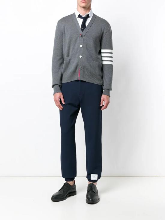 26FW 톰브라운 코튼 밀라노 스티치 4바 V넥 가디건 MKC171A00219 035 GREY - THOM BROWNE