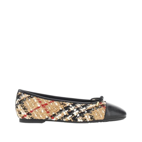 26FW 버버리 플랫 슈즈 8132346 B9368 MULTICOLOR