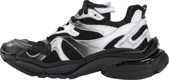  발렌시아가 스니커즈 779064WRN2G1090BLACKWHITE DIVERS - BALENCIAGA