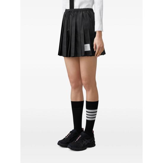 27SS 톰브라운 스커트 FGCA42A F1095 001 BLACK - THOM BROWNE