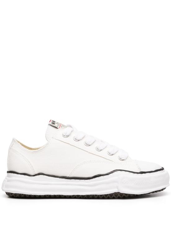 26FW 메종 미하라 야스히로 피터슨 OG 솔 캔버스 로우 A01FW702 WHITE