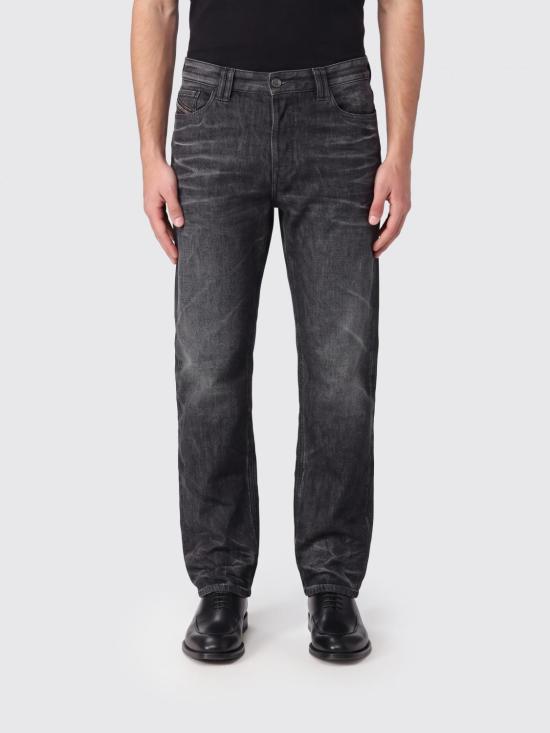 26FW 디젤 데님 팬츠 A2588709R3932 02 Black