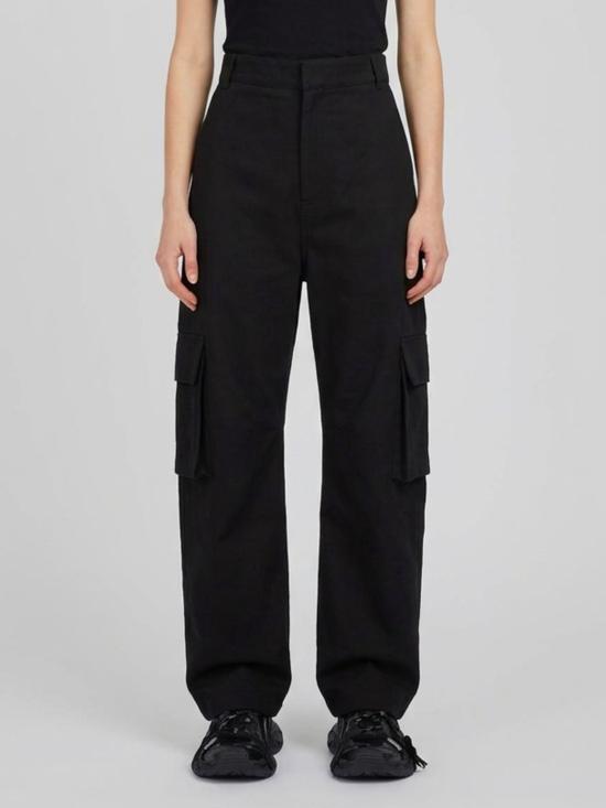 26FW 발렌시아가 스트레이트 팬츠 A002ADTVT02 1000 BLACK