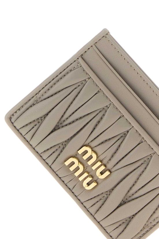 26FW 미우미우 마테라쎄 나파 레더 지갑 5MC076AFPP F0D32 BEIGE - MIU MIU