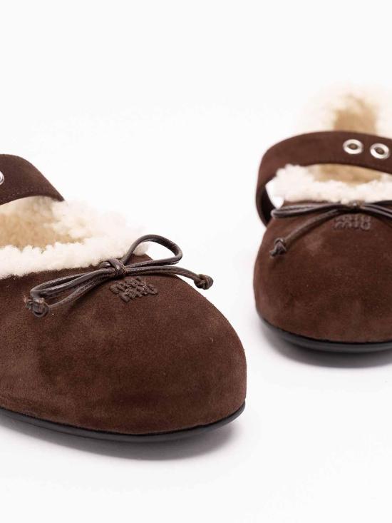 26FW 미우미우 스웨이드와 시어링 발레리나 5F764EZ0GFZF05F0003 DARK BROWN - MIU MIU