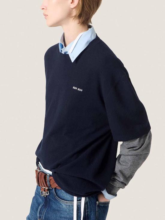 26FW 미우미우 울 캐시미어 스웨터 MML07L6061SOOOF095J BLUE - MIU MIU