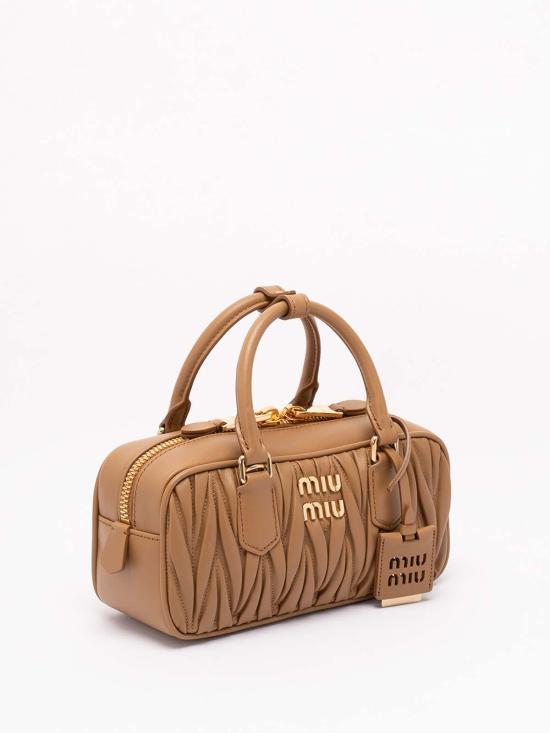 26FW 미우미우 아르카디 로고 토트백 5BB142AN88VOONF098L CAMEL - MIU MIU