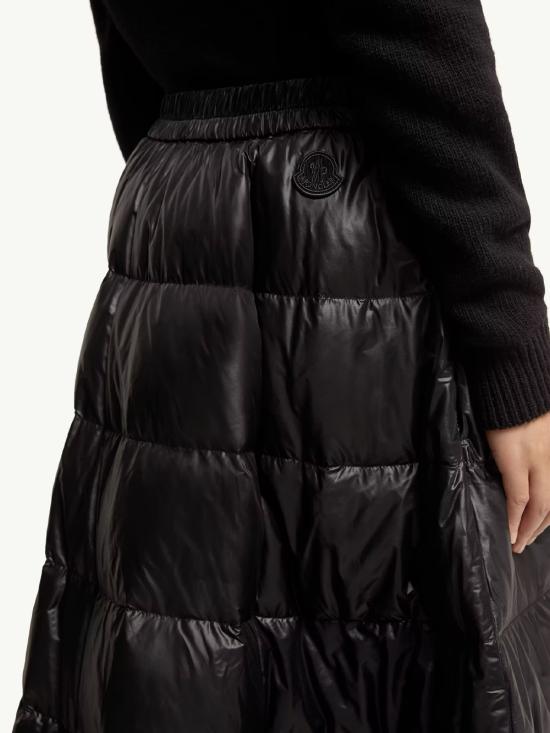 26FW 몽클레어 스커트 L20932D00051597YG 999 BLACK - MONCLER