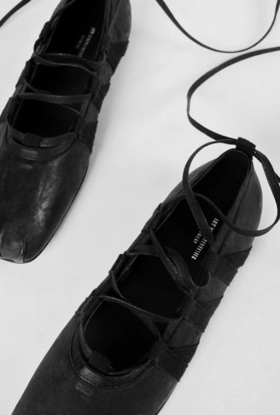 26FW 앤 드뮐미스터 플랫 슈즈 B0014403LT203 099 BLACK - ANN DEMEULEMEESTER