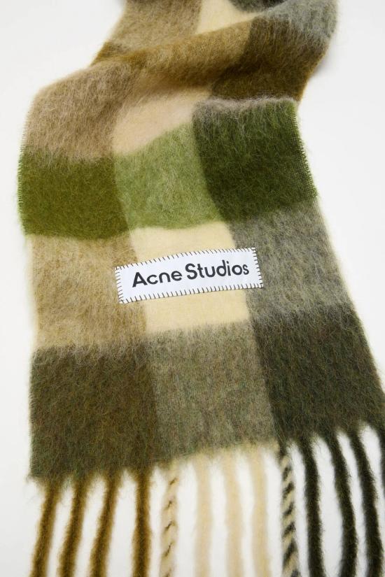 26FW 아크네 스튜디오 모헤어 체크 머플러 CA0084 DXY KHAKI CREAM DARK GREEN - ACNE STUDIOS