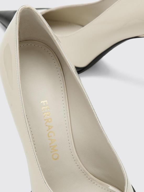 26FW 살바토레 페라가모 힐/펌프스 7970841 MA White - SALVATORE FERRAGAMO