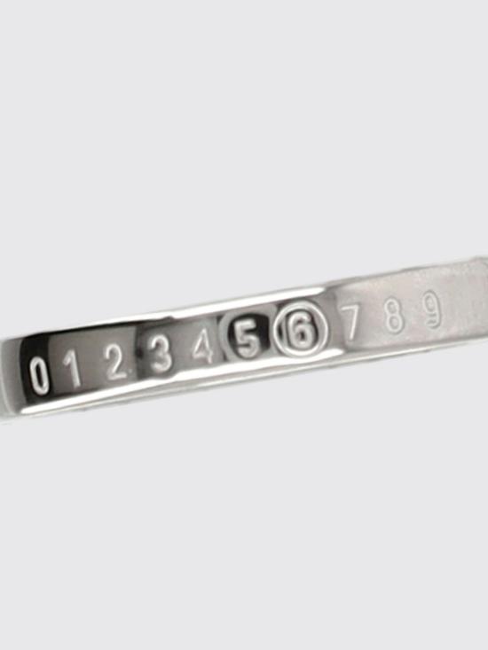 26FW MM6 메종마르지엘라 뉴메릭 미니멀 시그니처 링 SM6UQ0059P6469 951 Silver - MM6 MAISON MARGIELA