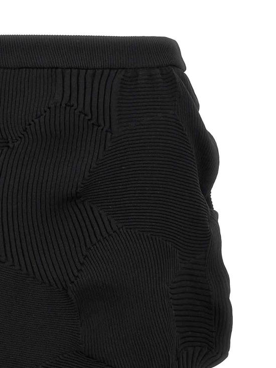 26FW 이세이 미야케 미디 스커트 IM68KG30515 BLACK - ISSEY MIYAKE