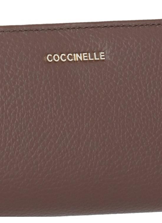 26FW 코치넬리 메탈릭 라지 월렛 E2MW511F101 METALLIC SOFTR49 BURGUNDY - COCCINELLE