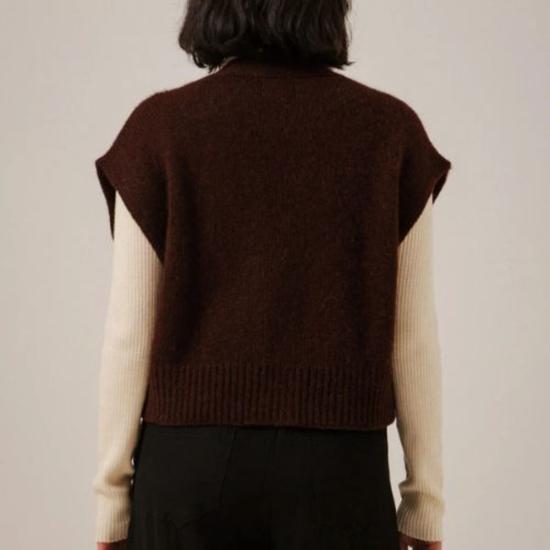 베어 니트웨어 베스트 알파카 버튼다운  딥 마룬 - BARE KNITWEAR
