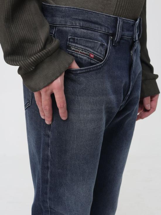 26FW 디젤 2019 D-스트럭트 슬림 진 A035620KBBM 01 Blue - DIESEL
